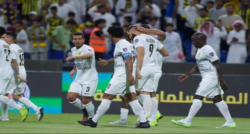 بمشاركة طارق حامد.. بنزيما يقود اتحاد جدة لقهر الترجي في البطولة العربية (فيديو)